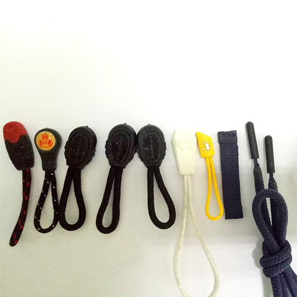 V55S-SP立式高速單滑板注塑機 V55S-SP立式高速單滑板注塑機